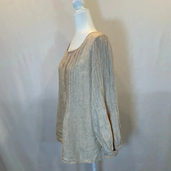 Talbot Linen Top Blouse Beige Size M Pleated Long Sleeve Pullover V Neck - Picture 2 of 4